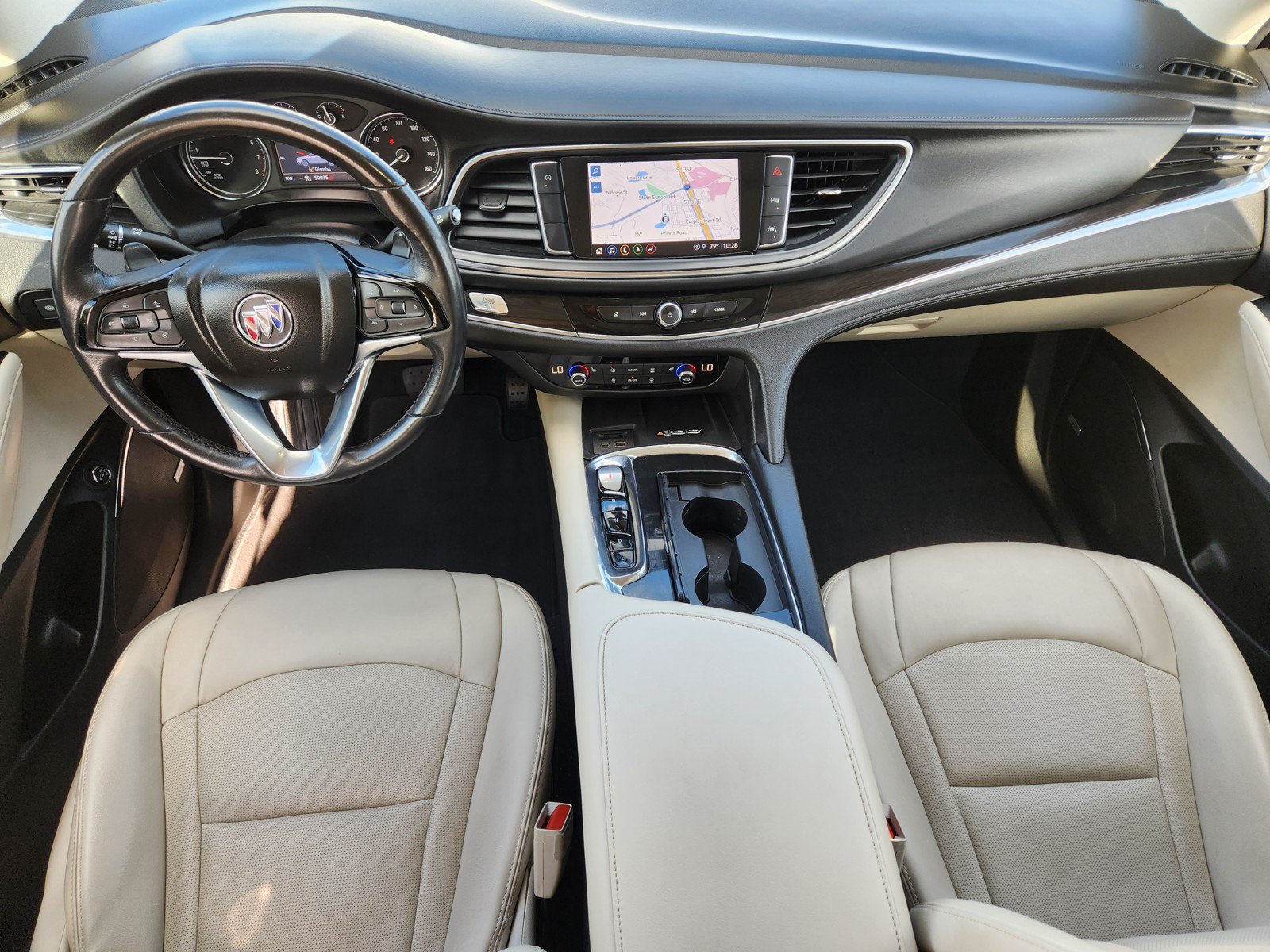 Used 2023 Buick Enclave Essence w/ Experience Buick Package FWD image 9
