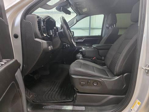 Used 2022 GMC Sierra 1500 Elevation RWD image 11