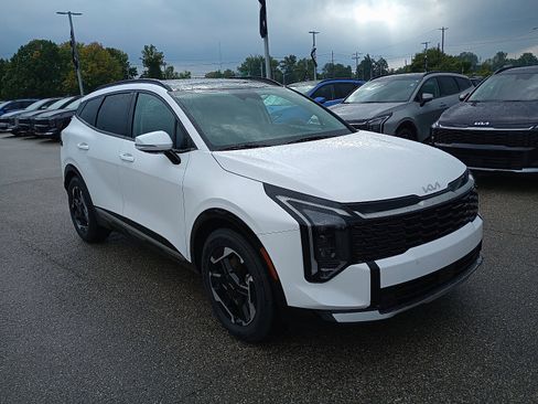 New 2026 Kia Sportage SX image 1