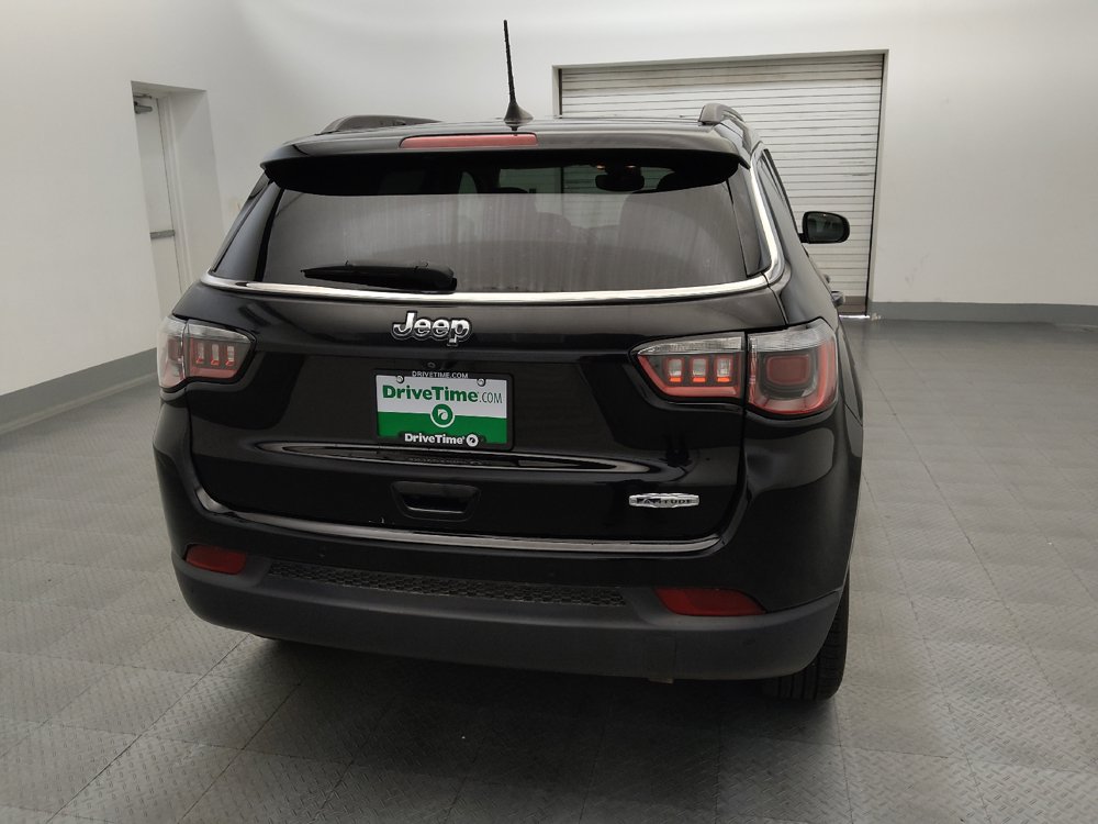 Used 2018 Jeep Compass Latitude w/ Popular Equipment Group FWD image 7