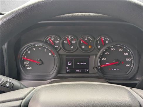 Used 2026 Chevrolet Silverado 1500 Custom RWD image 10