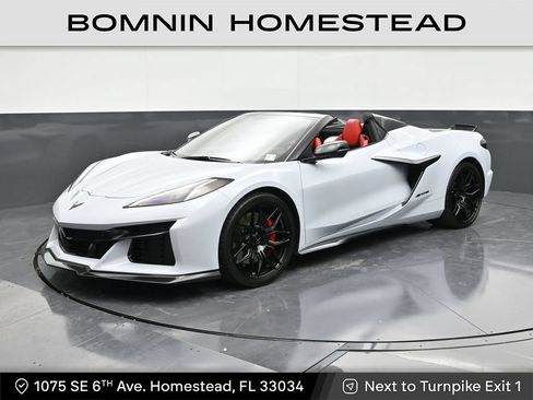 Used 2023 Chevrolet Corvette Z06 RWD image 1
