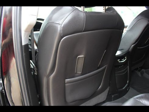 Used 2018 Cadillac Escalade Premium Luxury RWD image 21
