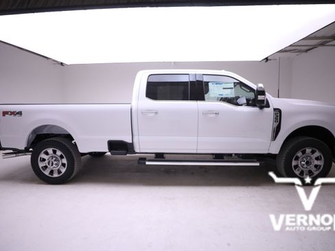 New 2026 Ford F350 Lariat w/ Chrome Package image 6