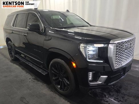 Used 2024 GMC Yukon Denali w/ Denali Reserve Package AWD/4WD image 4