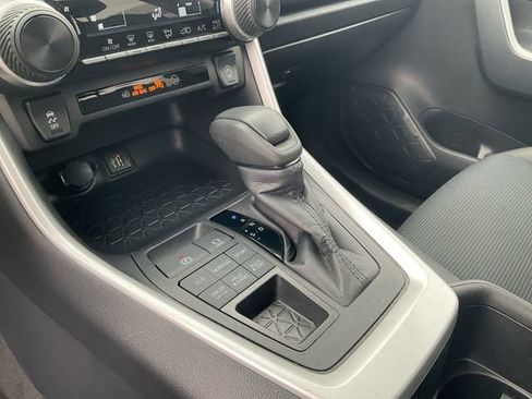 Used 2024 Toyota RAV4 LE image 24