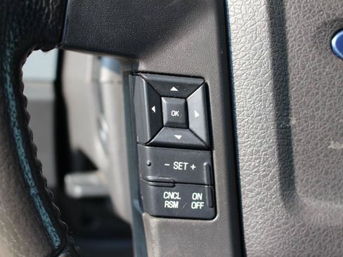Used 2014 Ford F150 XLT w/ Equipment Group 302A Luxury AWD/4WD image 19