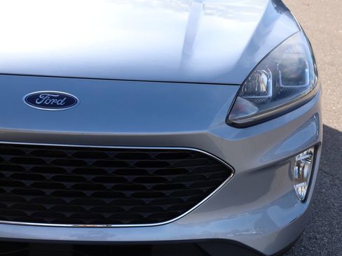 Used 2022 Ford Escape SEL w/ Technology Package image 14