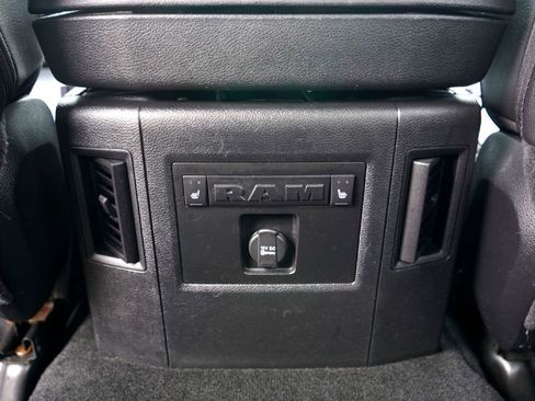 Used 2015 RAM 1500 Laramie w/ Convenience Group image 23