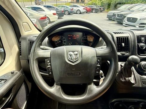 Used 2021 RAM ProMaster 2500 image 12