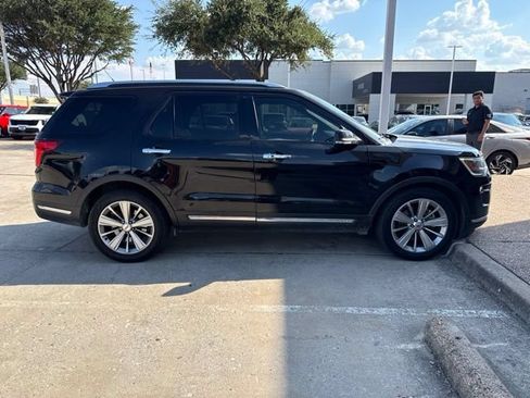 Used 2019 Ford Explorer Limited w/ Class III Trailer Tow Package FWD image 5