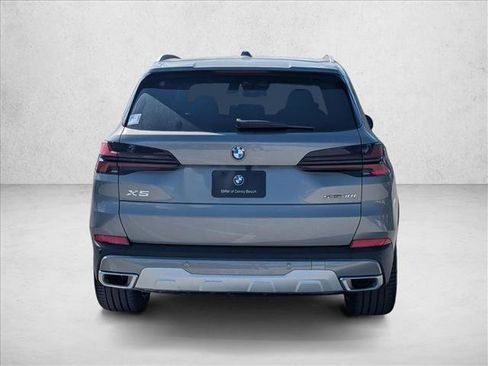 Used 2026 BMW X5 sDrive40i w/ Climate Comfort Package RWD image 7