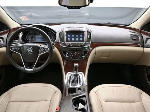 Used 2017 Buick Regal Premium w/ Driver Confidence Package #1 FWD image 12