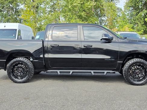 Used 2019 RAM 1500 Big Horn AWD/4WD image 8