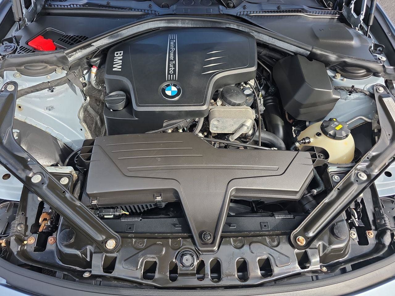 Used 2014 BMW 428i xDrive Convertible AWD/4WD image 13