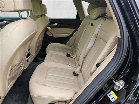 Used 2018 Audi Q5 2.0T Premium Plus w/ Premium Plus Package AWD/4WD image 20