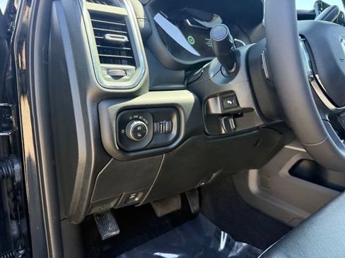 New 2026 RAM 3500 Laramie AWD/4WD image 33