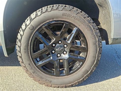 Used 2024 Chevrolet Silverado 1500 Custom w/ Rally Edition image 8