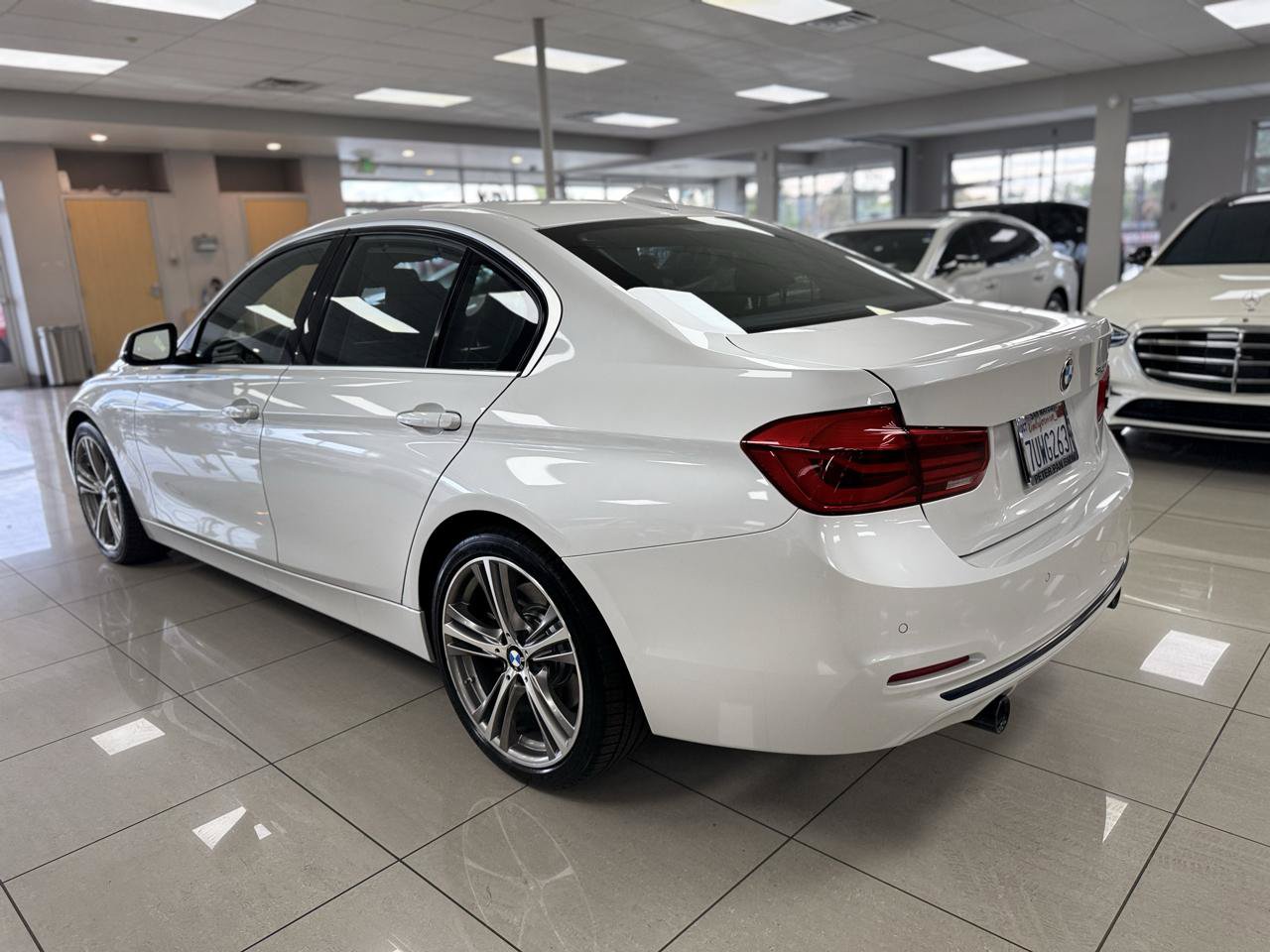 Used 2016 BMW 340i Sedan RWD image 6