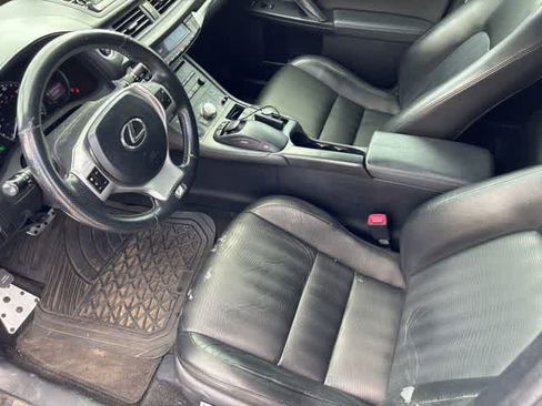 Used 2012 Lexus CT 200h Premium w/ Premium Audio Pkg (F Sport) FWD image 9