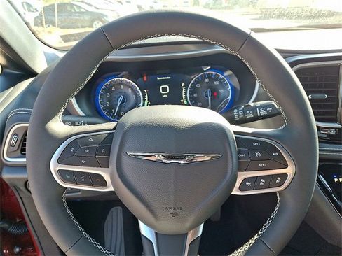 New 2026 Chrysler Pacifica Select image 17