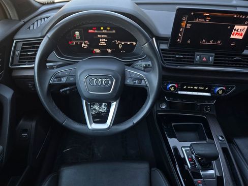 Used 2023 Audi Q5 2.0T Premium Plus w/ Premium Plus Package AWD/4WD image 15