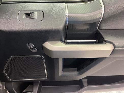 Used 2020 Ford F150 Lariat image 19