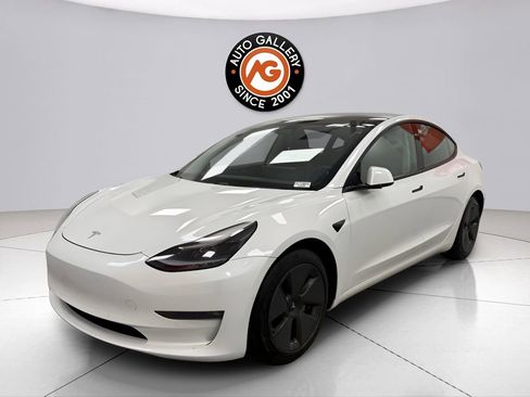 Used 2021 Tesla Model 3 Long Range image 3