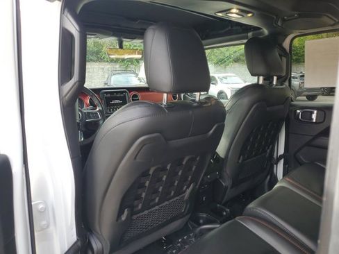 Used 2020 Jeep Gladiator Rubicon image 19