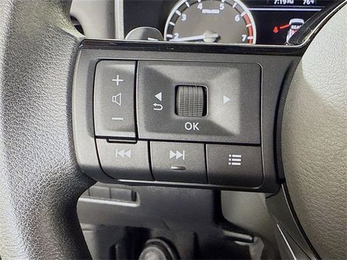 Certified 2023 Nissan Rogue SV image 13