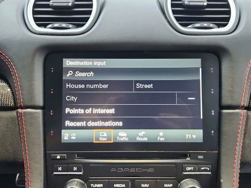 Used 2018 Porsche 718 Cayman GTS image 19