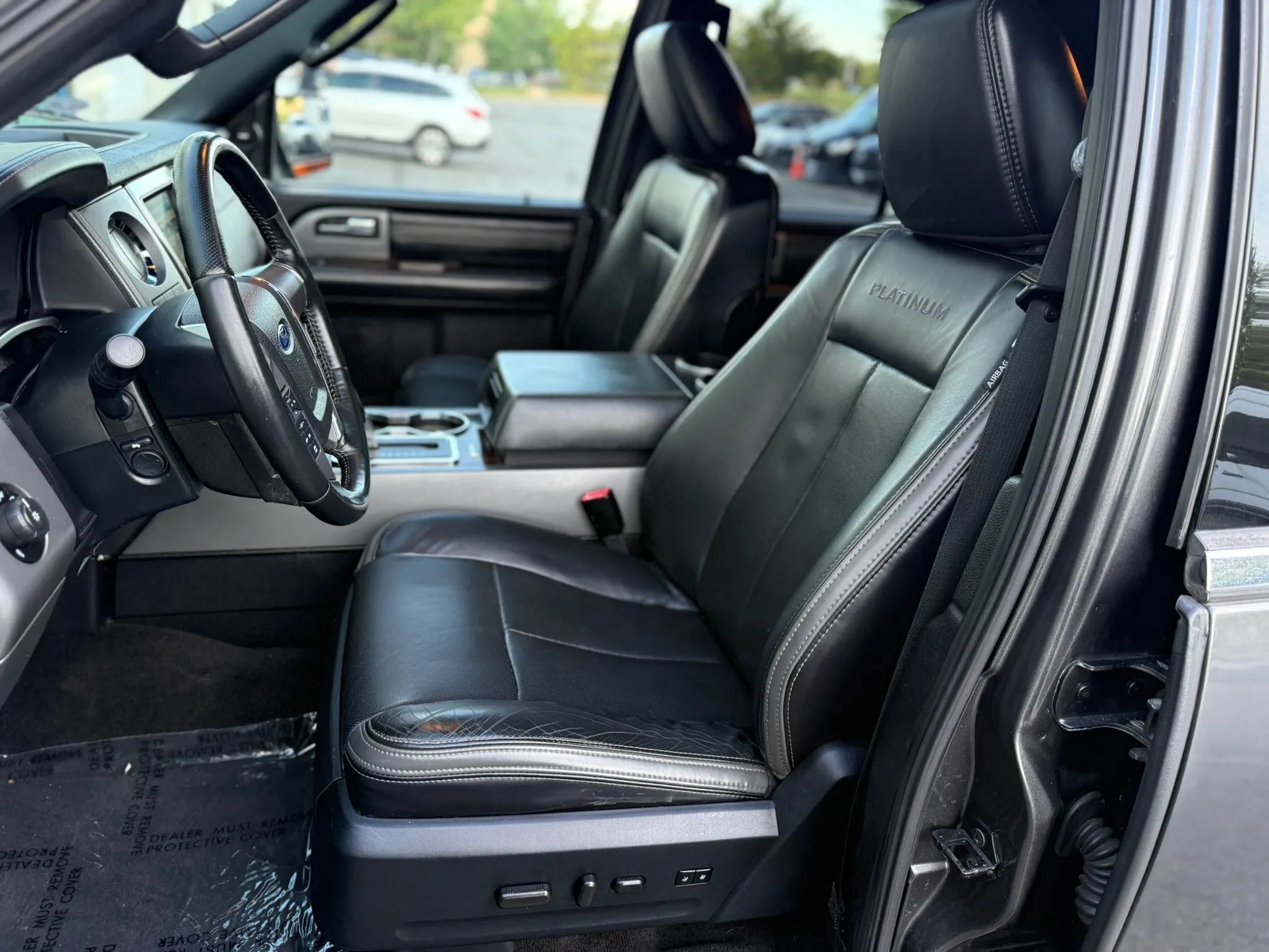 Used 2017 Ford Expedition EL Platinum AWD/4WD image 21