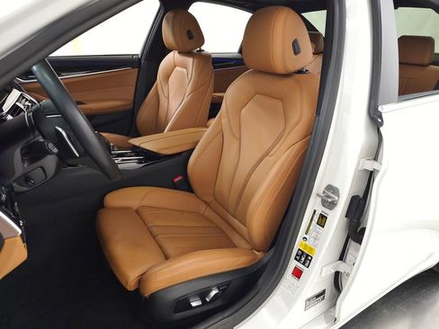 Used 2022 BMW 540i xDrive w/ Premium Package AWD/4WD image 17