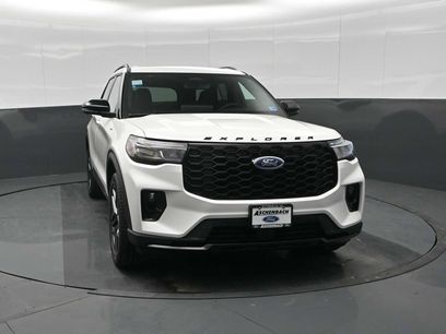 New 2026 Ford Explorer ST-Line w/ ST-Line Street Pack