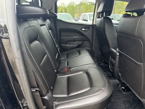 Used 2018 Chevrolet Colorado ZR2 w/ ZR2 Midnight Special Edition AWD/4WD image 10