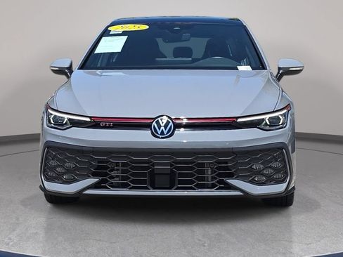 Used 2025 Volkswagen GTI SE FWD image 3