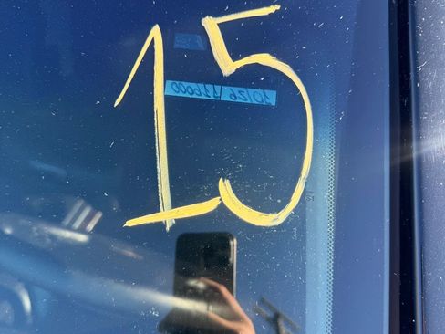 Used 2017 Chevrolet Tahoe LT image 29