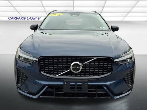 Certified 2023 Volvo XC60 B5 Ultimate image 2