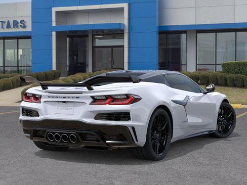 New 2026 Chevrolet Corvette Z06 w/ Z07 Performance Package RWD image 24