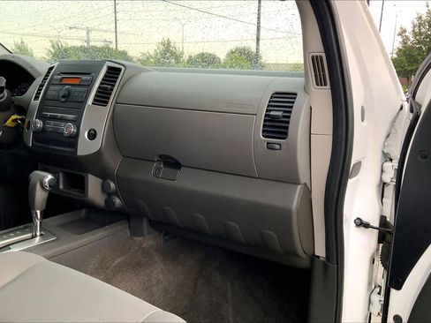Used 2012 Nissan Xterra S RWD image 17