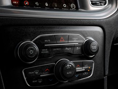 Used 2023 Dodge Charger Scat Pack w/ Harman/Kardon Audio Group RWD image 23