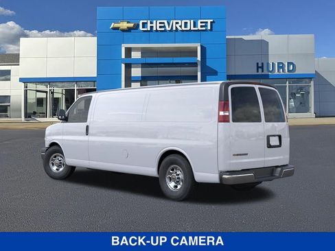 New 2026 Chevrolet Express 2500 Extended w/ Chrome Appearance Package RWD image 4