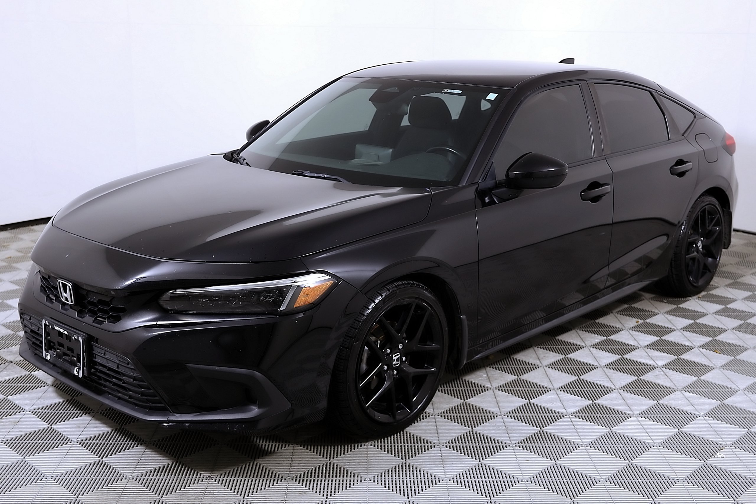 Used 2024 Honda Civic Sport image 3