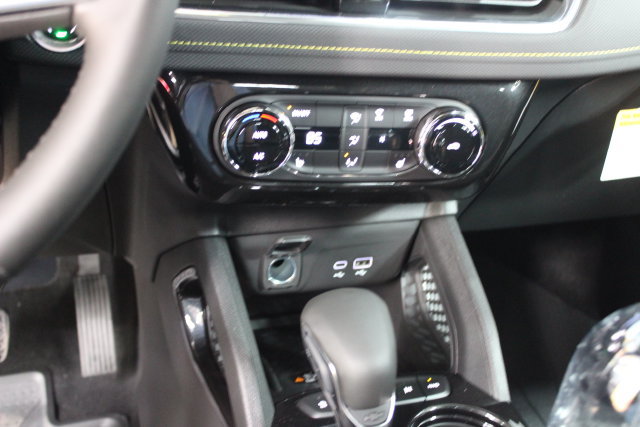 New 2026 Chevrolet TrailBlazer ACTIV w/ Convenience Package AWD/4WD image 20