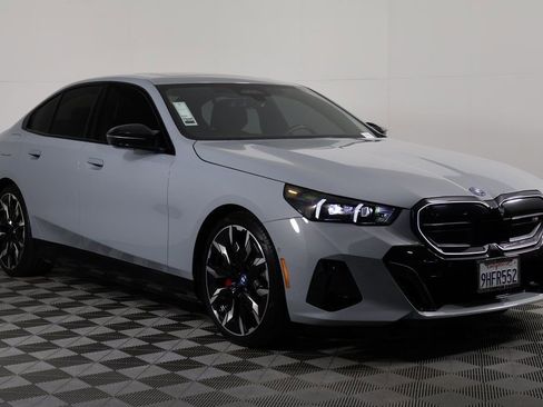 Certified 2024 BMW i5 M60 w/ Premium Package image 3