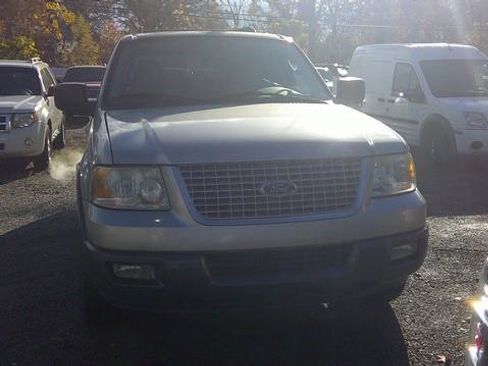Used 2006 Ford Expedition XLT image 6