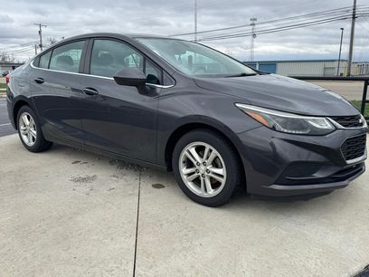 Used 2017 Chevrolet Cruze LT