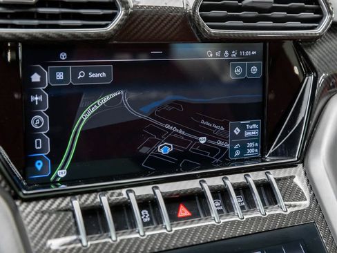 Used 2023 Lamborghini Urus S image 16