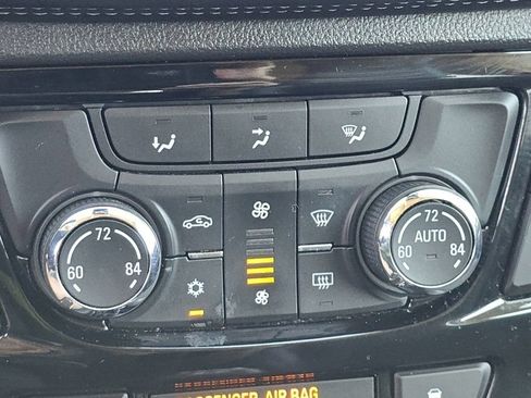 Used 2018 Buick Encore Preferred FWD image 29