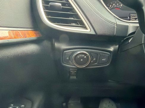 Used 2018 Lincoln MKX Reserve FWD image 32